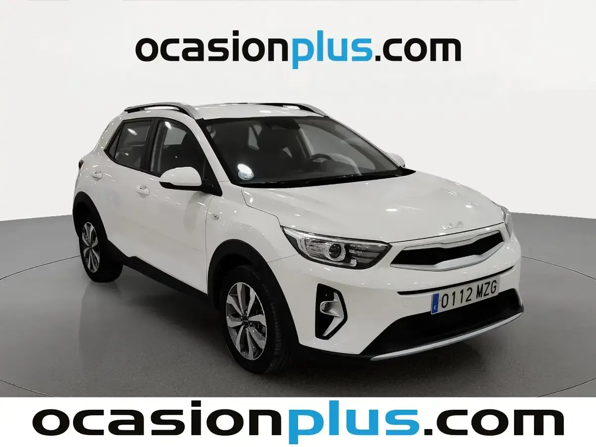 Usado Kia Stonic 100 CV (73 kW) 2025 Blanco SUV