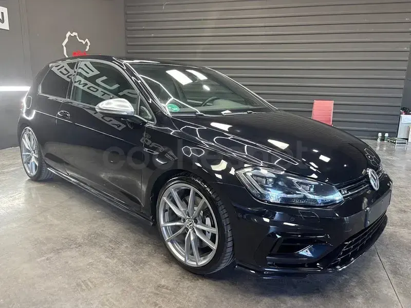 Usado VW Golf VII R 310 CV (228 kW) 2017 Negro Berlina