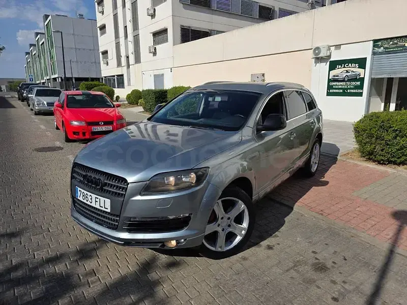 Usado Audi Q7 240 CV (176 kW) 2007 Gris / plata SUV