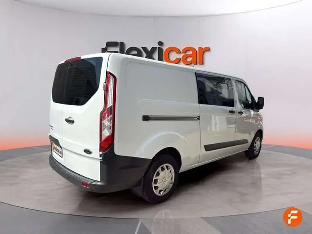 Usado Ford Transit Custom Trend 131 CV (96 kW) 2017 Blanco Van