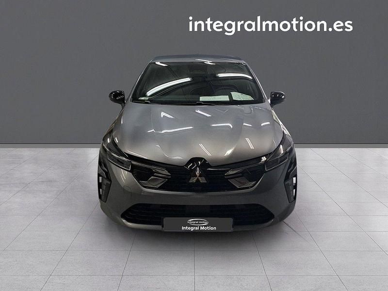 Usado Mitsubishi Colt 91 CV (66 kW) 2025 Gris Berlina