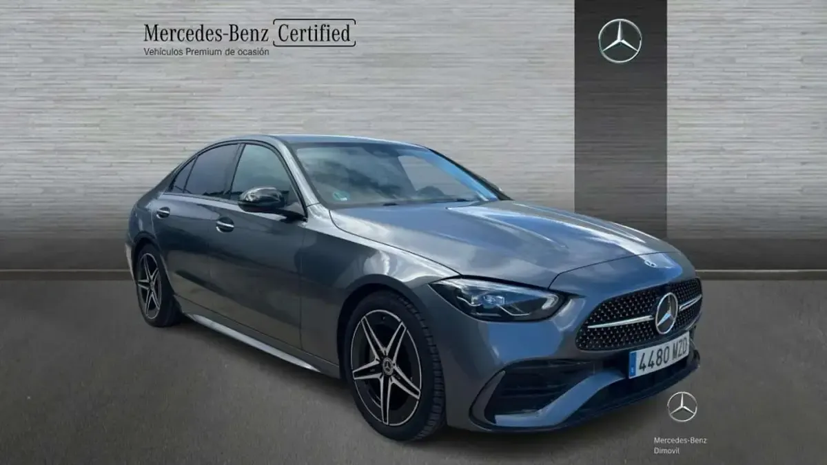 Usado Mercedes C200 163 CV (119 kW) 2025 Gris Berlina