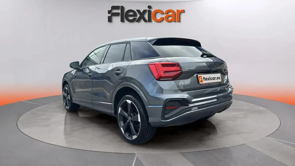 Käytetty Audi Q2 Premium 150 HP (110 kW) 2021 Harmaa Katumaasturi