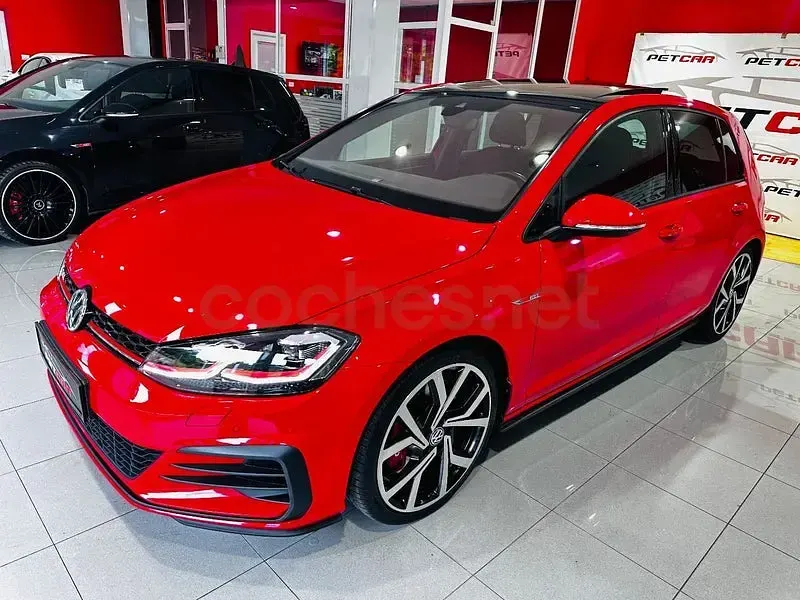 Usado VW Golf VII GTI 245 CV (180 kW) 2019 Rojo Berlina