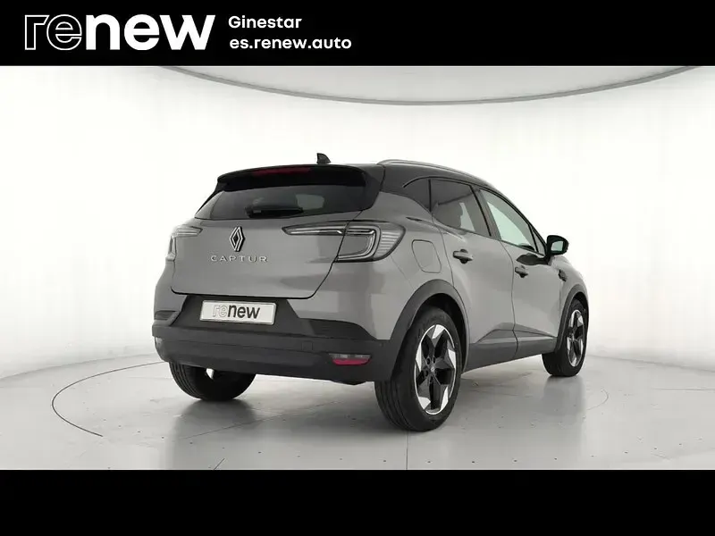 Usado Renault Captur Techno 101 CV (74 kW) 2025 Gris SUV