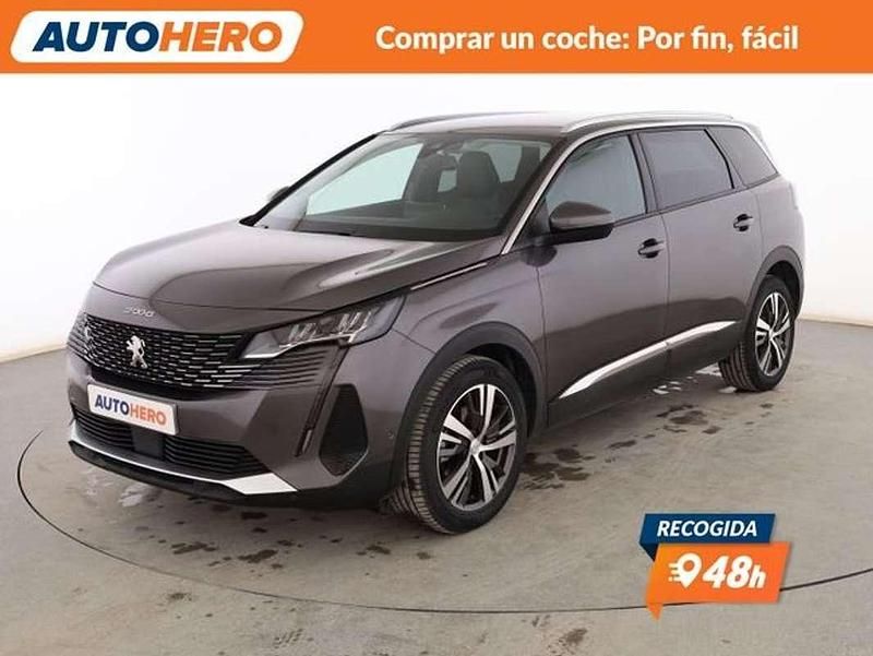 Usado Peugeot 5008 Allure 131 CV (96 kW) 2020 Gris SUV
