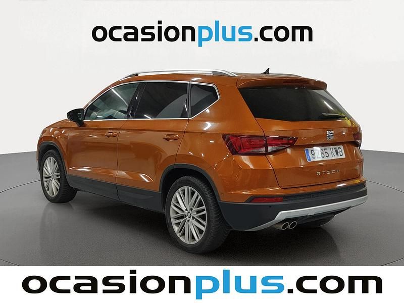 Usado Seat Ateca 4Drive 190 CV (139 kW) 2019 Naranja SUV