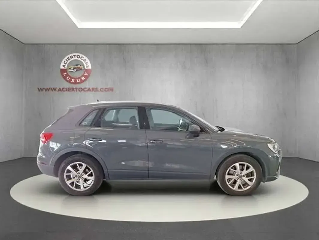 Usado Audi Q3 Business 190 CV (139 kW) 2020 Gris SUV
