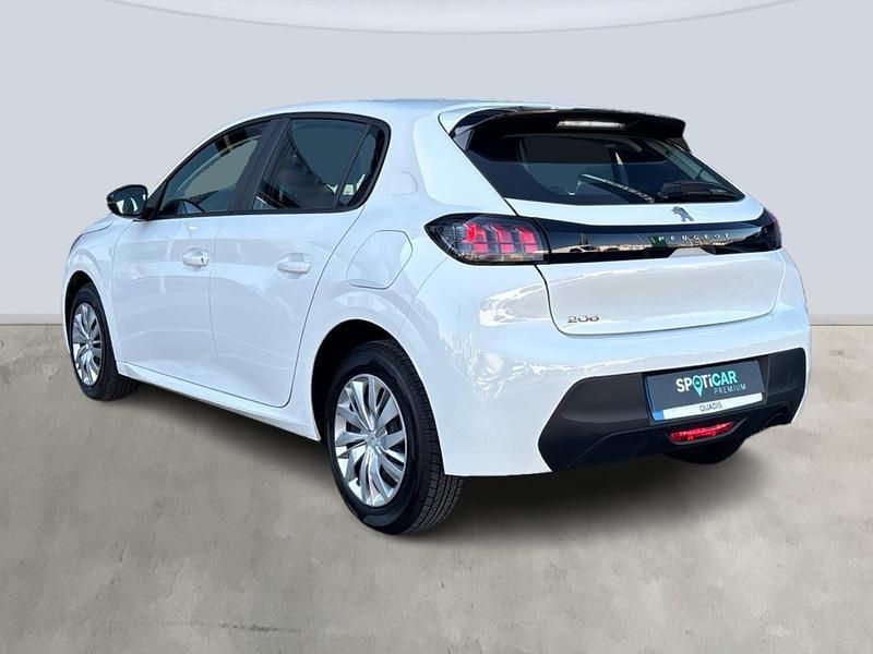 Usado Peugeot 208 Active 101 CV (74 kW) 2022 Blanco Utilitario