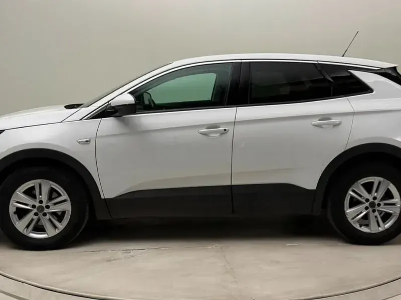 Usado Opel Grandland X Selective 131 CV (96 kW) 2020 Blanco SUV