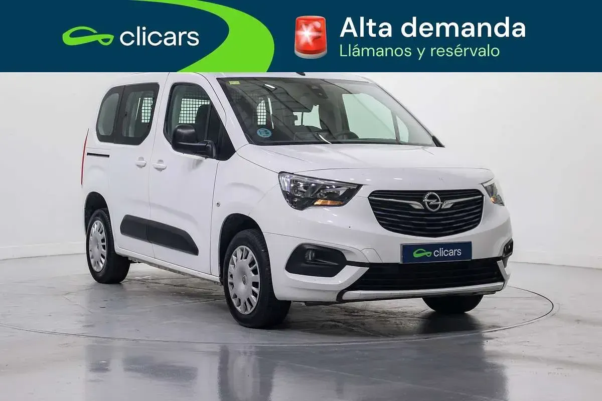 Usado Opel Combo Business Edition 102 CV (75 kW) 2022 Blanco Monovolumen