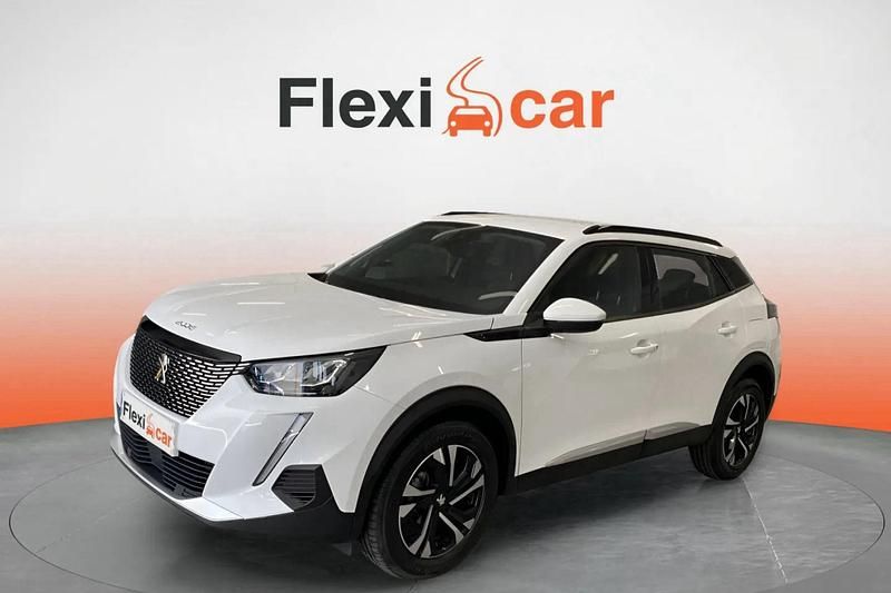 Usado Peugeot 2008 Active 101 CV (74 kW) 2020 Blanco SUV