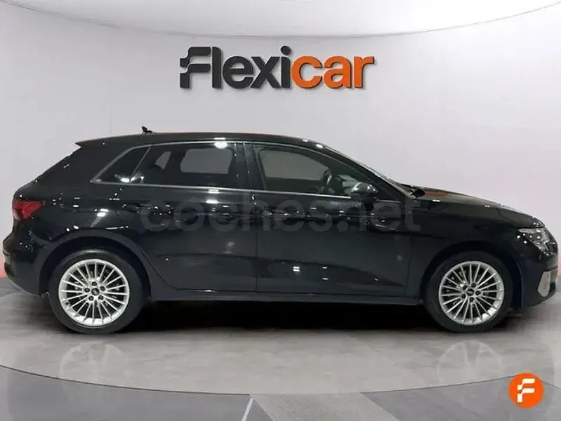 Usado Audi A3 S-Line 110 CV (80 kW) 2022 Negro Berlina