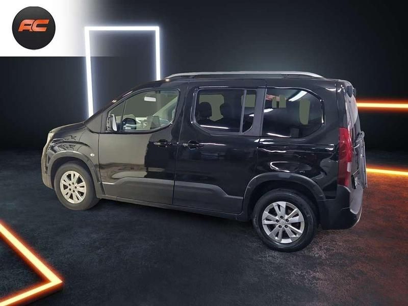 Usado Peugeot Rifter Allure 102 CV (75 kW) 2020 Negro Monovolumen