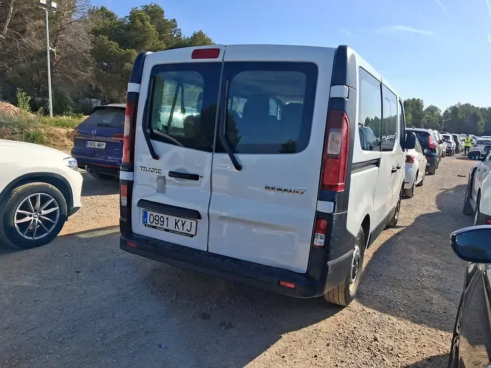 Begagnad Renault Trafic 120 HK (88 kW) 2019 Vit Minibuss