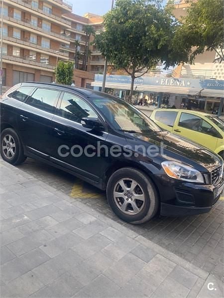 Negro Usado 2011 Volvo XC60 Summum SUV | 11.000 € (Precio justo) - Imagen 1/4