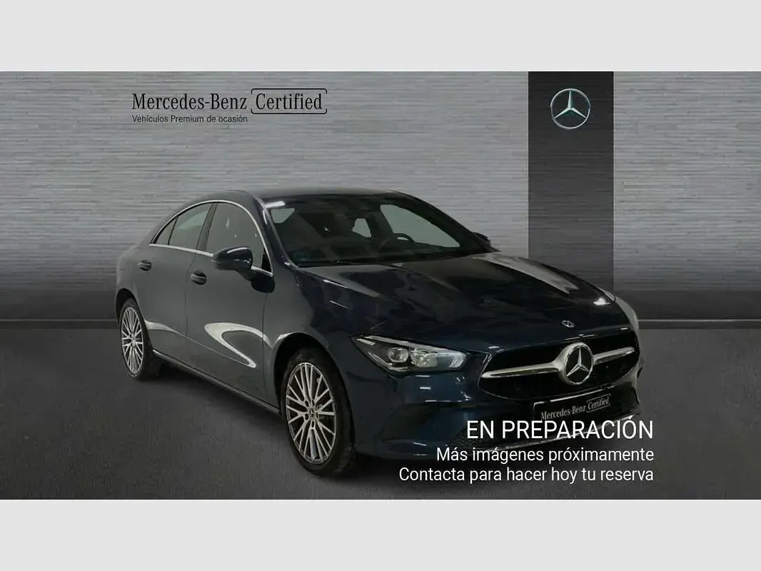 Usado Mercedes CLA250e 218 CV (160 kW) 2024 Berlina