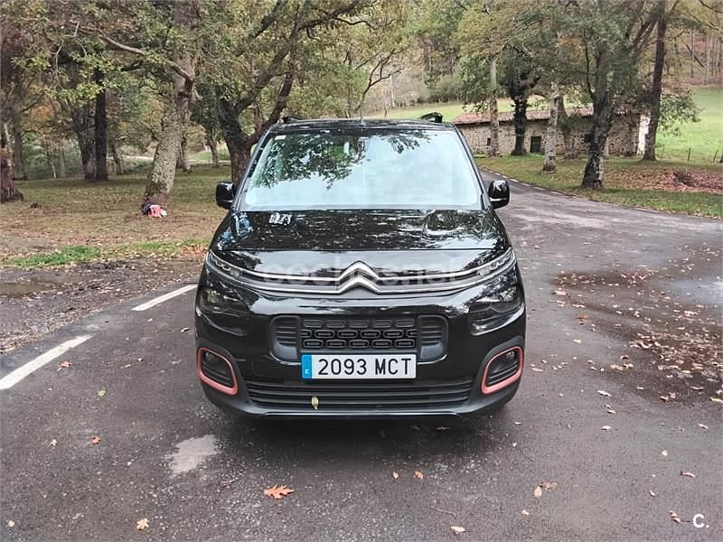 Usado Citroën Berlingo Feel 130 CV (95 kW) 2018 Negro Monovolumen
