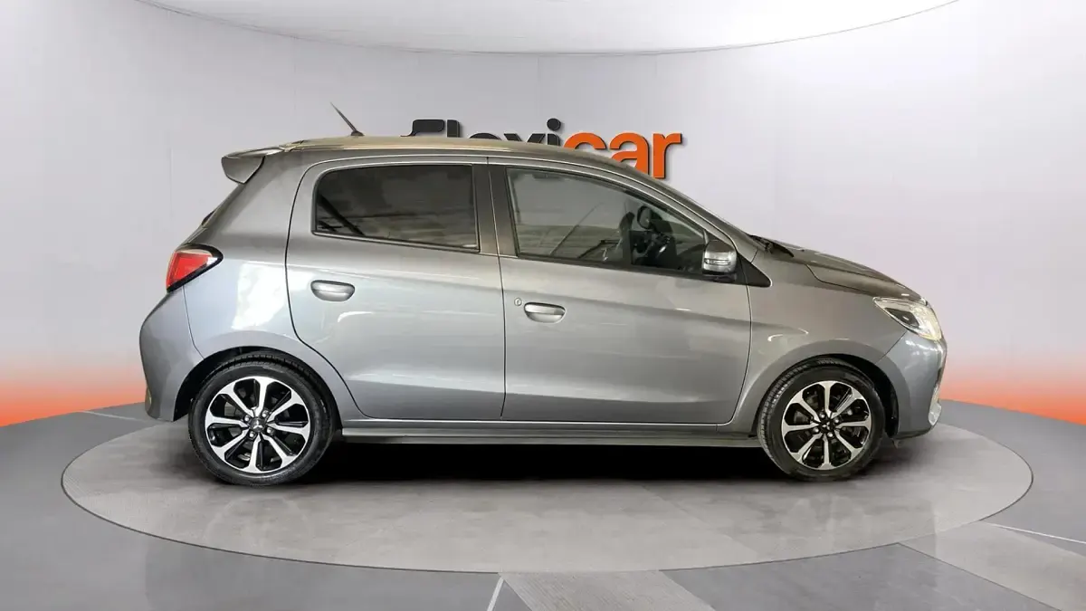 Usado Mitsubishi Space Star 71 CV (52 kW) 2021 Gris Utilitario