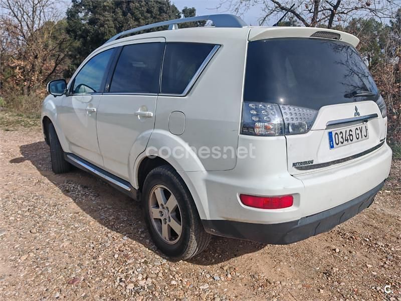Usado Mitsubishi Outlander 156 CV (114 kW) 2010 Blanco SUV