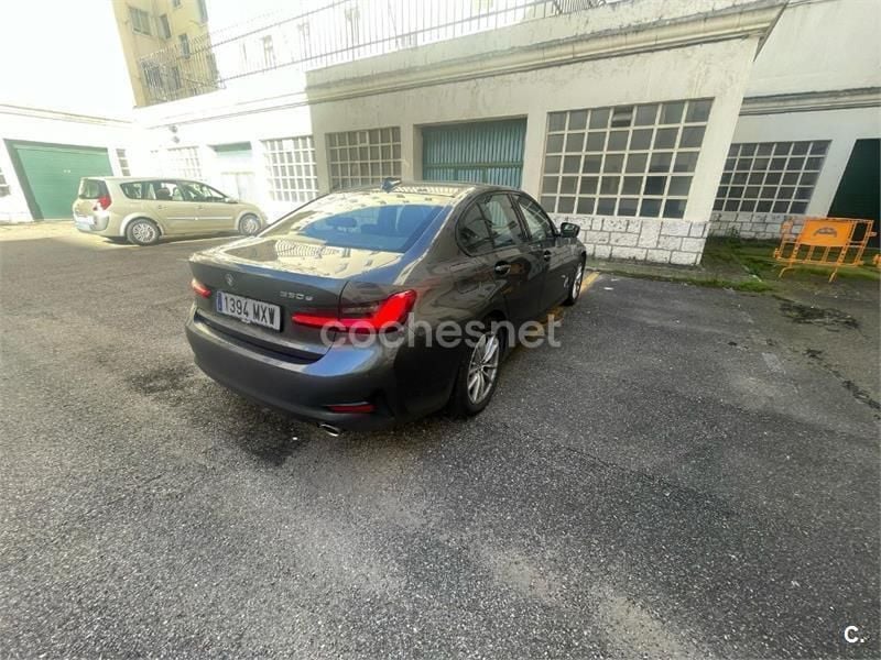 Usado BMW 330e 292 CV (214 kW) 2021 Negro Berlina