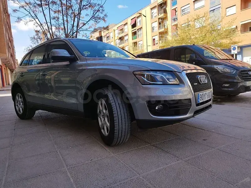 Usado Audi Q5 170 CV (125 kW) 2011 Gris / plata SUV