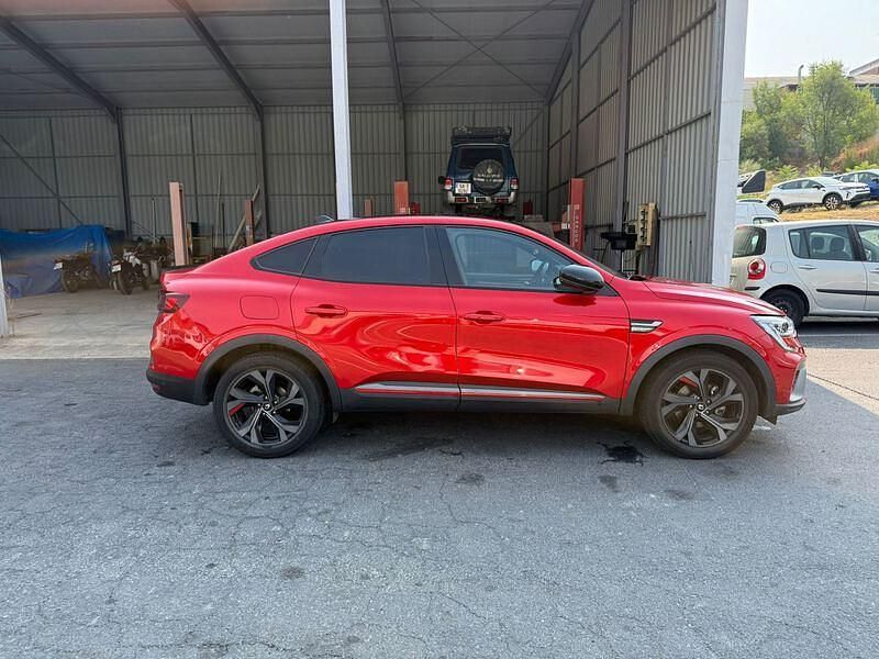 Usado Renault Arkana R.S. 145 CV (106 kW) 2022 Rojo SUV