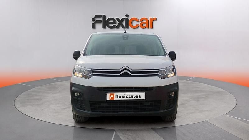 Usado Citroën Berlingo Live 102 CV (75 kW) 2021 Blanco Monovolumen