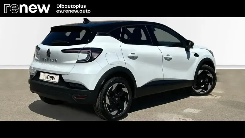 Usado Renault Captur Techno 100 CV (73 kW) 2025 Blanco SUV