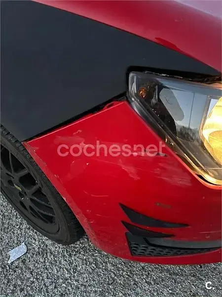 Usado Seat Ibiza FR 150 CV (110 kW) 2012 Rojo Berlina