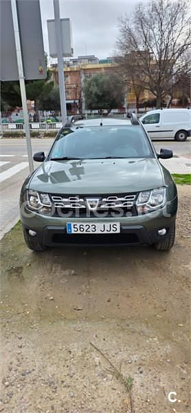 Usado Dacia Duster Lauréate 109 CV (80 kW) 2015 Verde SUV