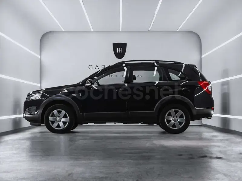 Usado Chevrolet Captiva LT 163 CV (119 kW) 2013 Negro SUV