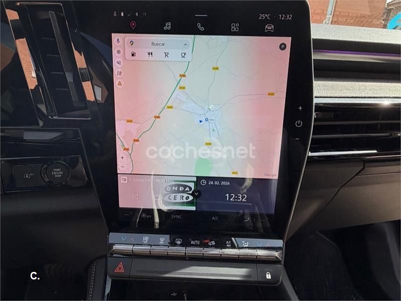 Usado Renault Austral Techno 140 CV (102 kW) 2023 Gris / plata SUV