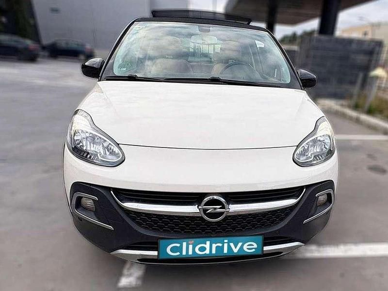 Usado Opel Adam Rocks 116 CV (85 kW) 2014 Beige Utilitario