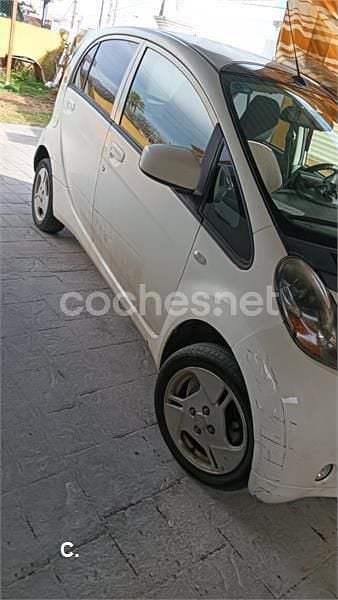 Eléctrico Usado 2012 Mitsubishi i-MiEV Utilitario | 4900 € - Imagen 1/4
