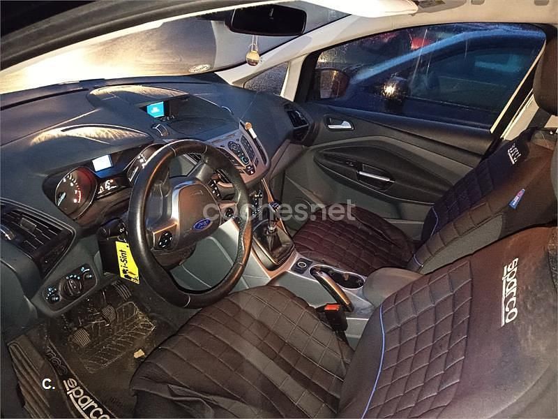 Usado Ford Grand C-Max 125 CV (91 kW) 2014 Negro Monovolumen