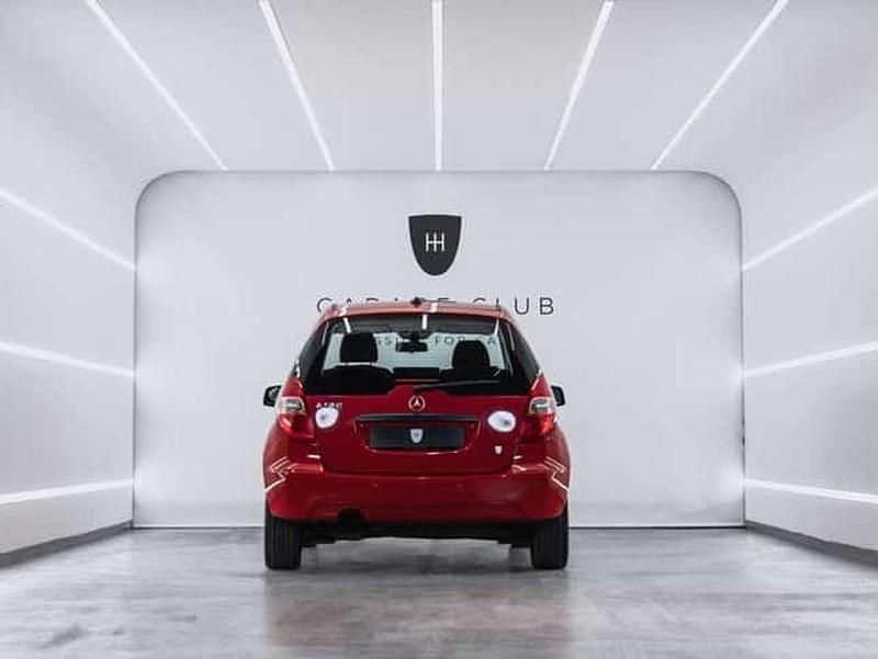 Usado Mercedes A160 Exclusive 95 CV (69 kW) 2011 Utilitario