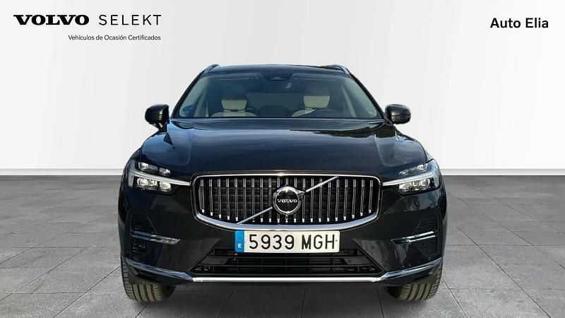 Usado Volvo XC60 Core 350 CV (257 kW) 2023 SUV