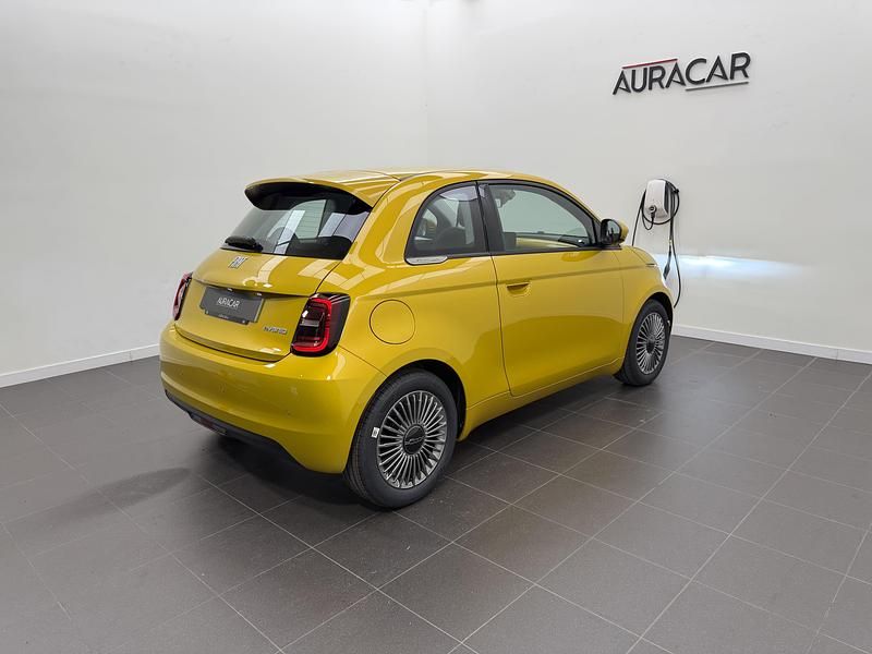Nuevo Fiat 500 65 CV (47 kW) 2026 Amarillo Utilitario