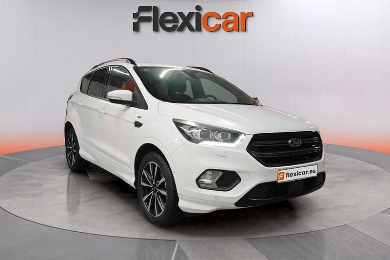 Blanco Usado 2017 Ford Kuga ST-Line SUV | 14.790 € (Precio justo) - Imagen 1/4