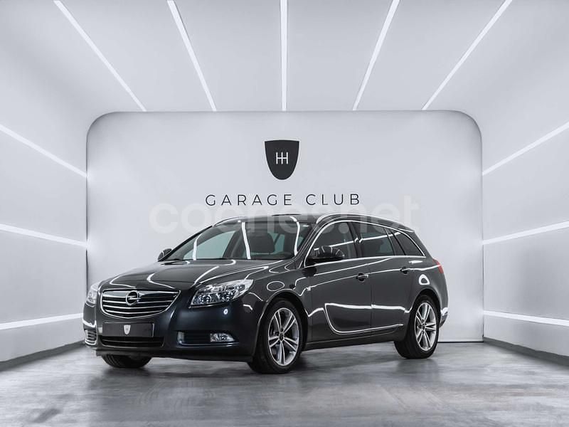 Usado Opel Insignia Sport 160 CV (117 kW) 2010 Gris / plata Familiar