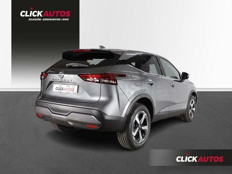 Usado Nissan Qashqai N-Connecta 140 CV (102 kW) 2023 Gris / plata SUV