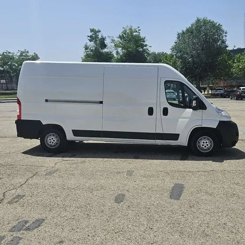 Usado Peugeot Boxer 131 CV (96 kW) 2012 Blanco Van