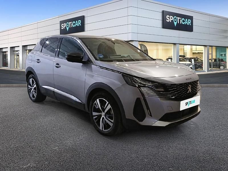 Usado Peugeot 3008 Allure 180 CV (132 kW) 2024 Gris SUV