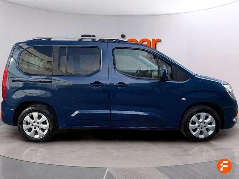Usado Opel Combo Selective 110 CV (80 kW) 2019 Azul Monovolumen