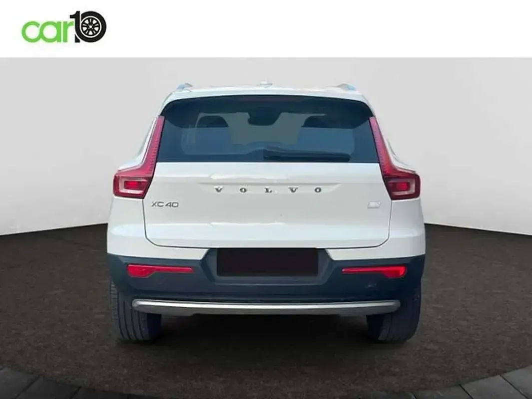 Usado Volvo XC40 Inscription 262 CV (192 kW) 2022 Blanco SUV