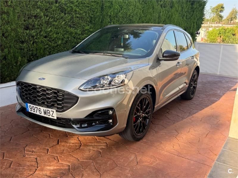 Gris / plata Usado 2022 Ford Kuga ST-Line X SUV | 29.000 € (Precio justo) - Imagen 1/4