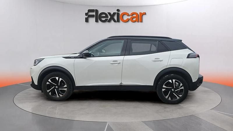 Usado Peugeot 2008 GT 131 CV (96 kW) 2021 Blanco SUV