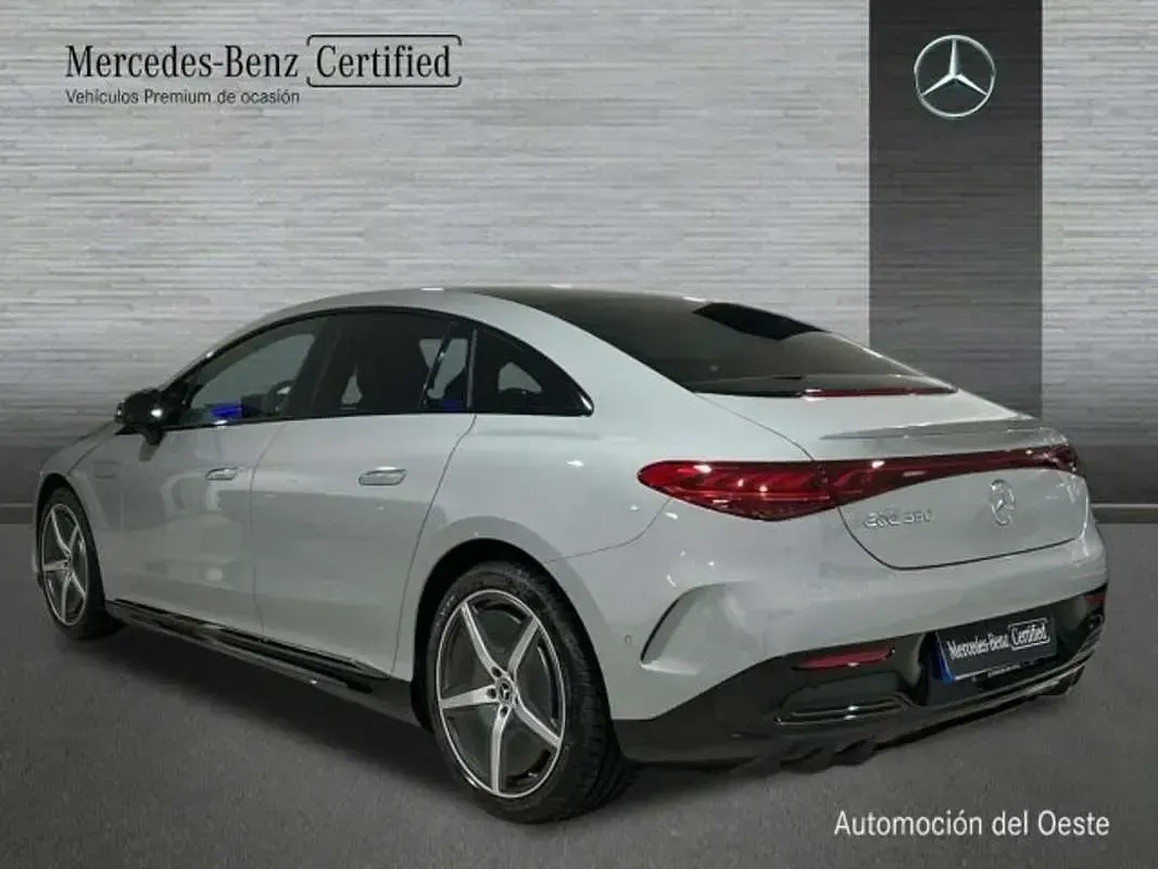 Usado Mercedes EQE350 214 kW (292 CV) 2025 Gris Berlina