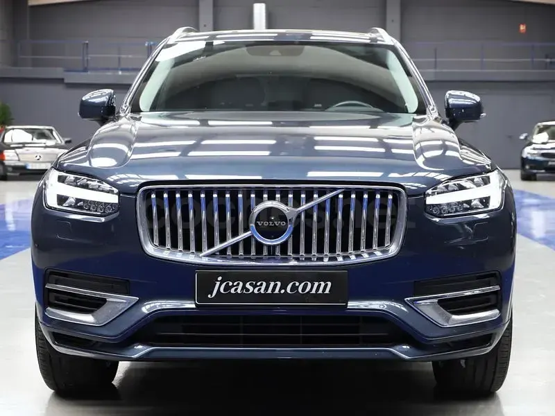 Usado Volvo XC90 Inscription 455 CV (334 kW) 2022 Azul SUV